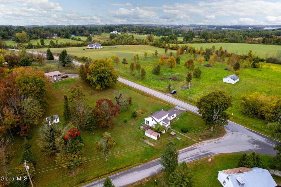 822 Old Trail Road, photo 2