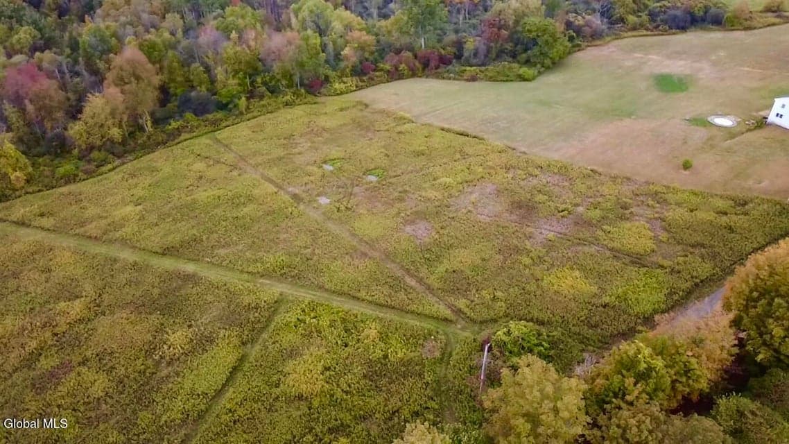 185 State Line Road, Hoosick Falls, NY, photo 3