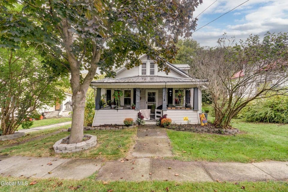45 Lafayette Street, photo 1