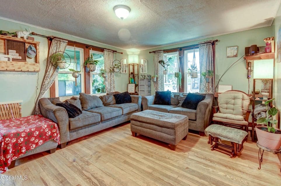 45 Lafayette Street, photo 2