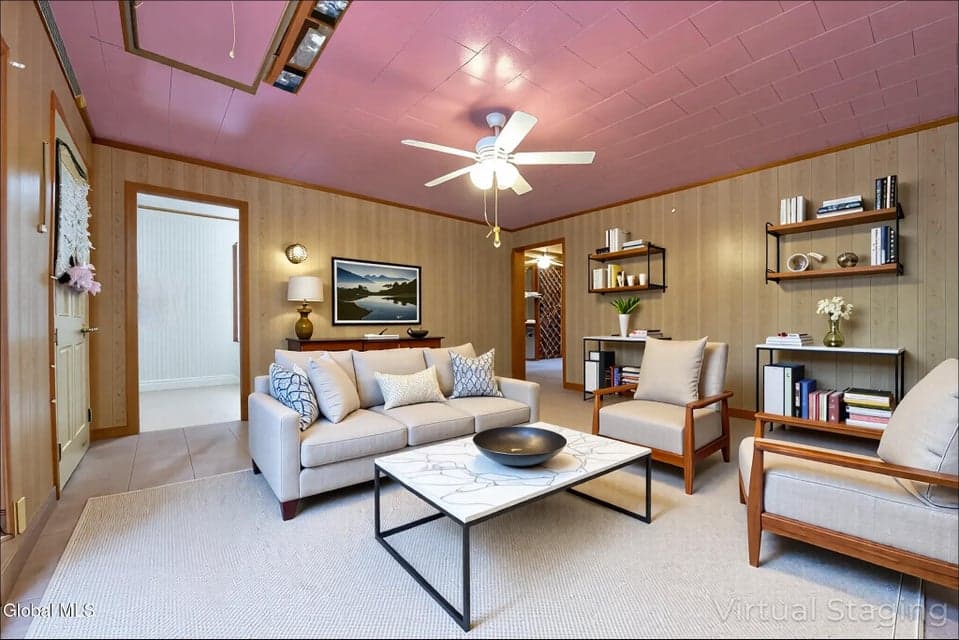 318 Howe Road, photo 4
