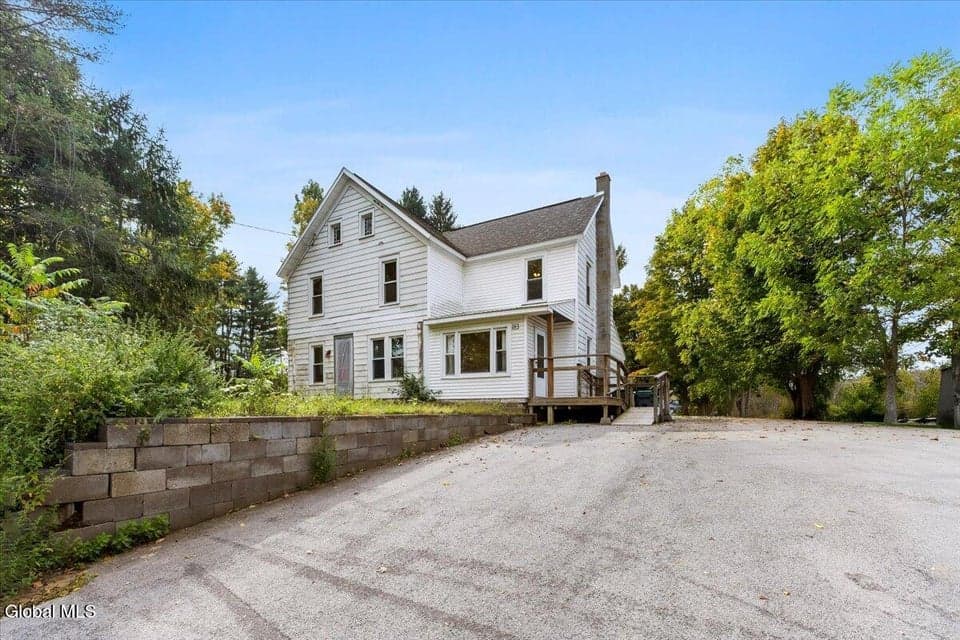 183 Eastline Road, photo 2
