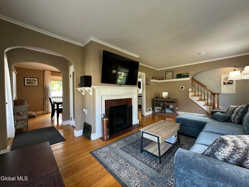 10 Fowler Avenue, Glens Falls, NY, photo 3