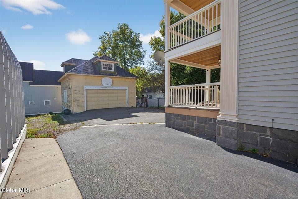 8 Byard Street, photo 4