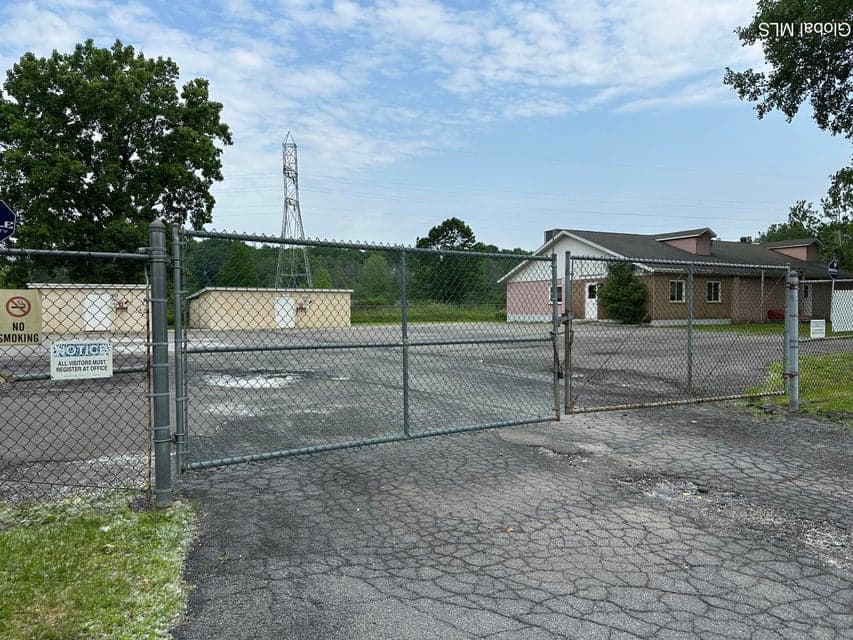 37 Maple Avenue, Glenville, NY