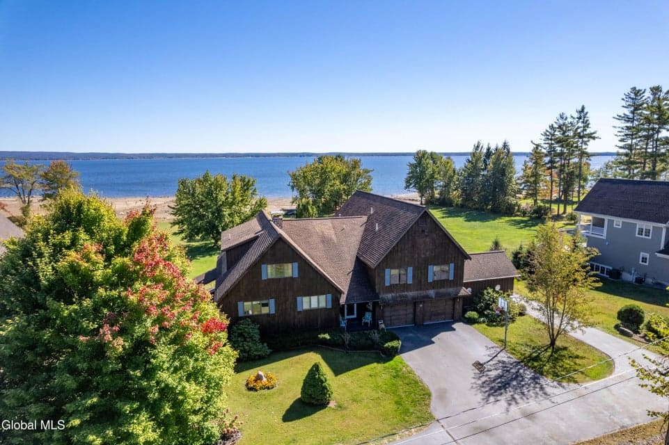 121 Cranberry Creek Road, Mayfield, NY, photo 1