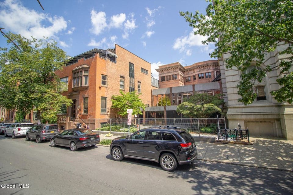 28 2nd Street, Troy, NY, photo 2