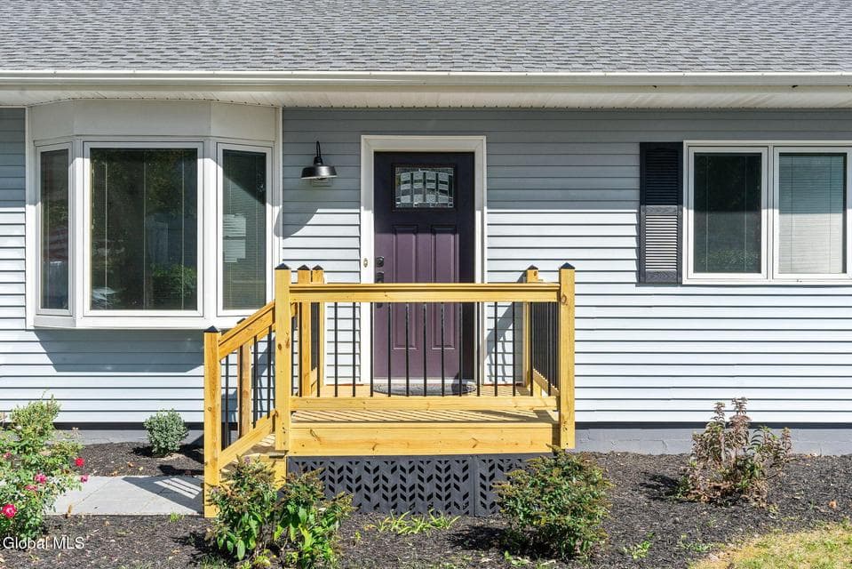 16 Aspen Circle, photo 3
