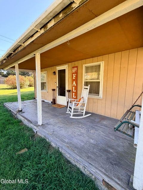 170 Old Niskayuna Road, Colonie, NY 12110, photo 3