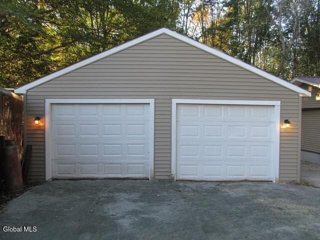 530 Ridge Road, photo 5