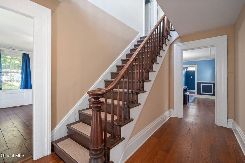 16 Clum Road, photo 4