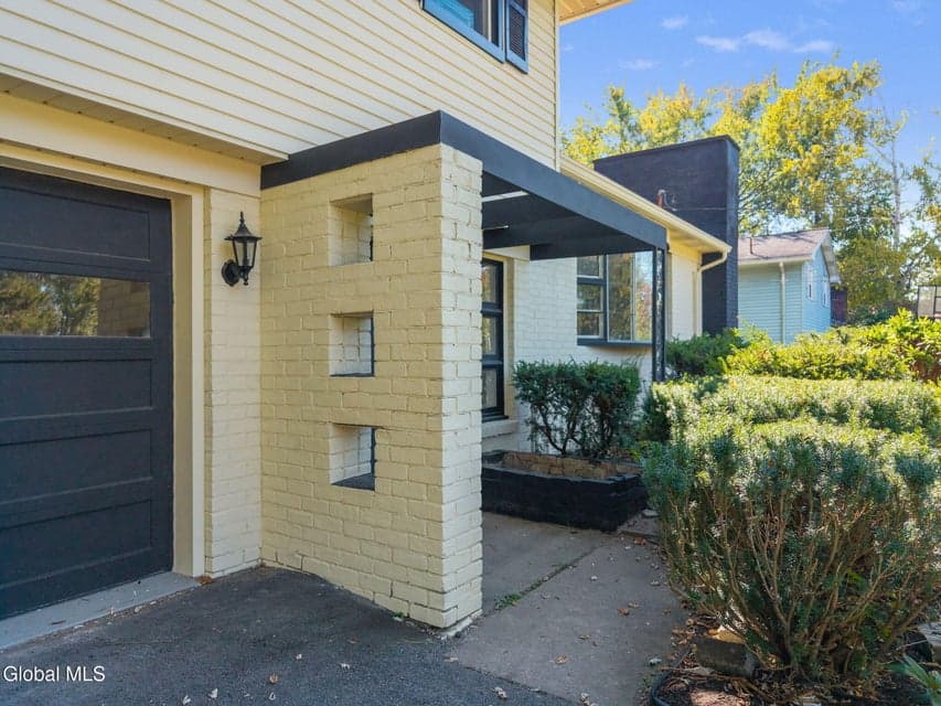 11 Diamond Avenue, photo 4