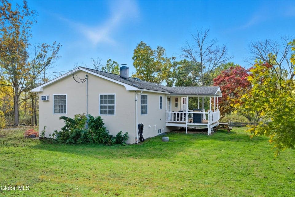 812 Mackey Road, photo 4