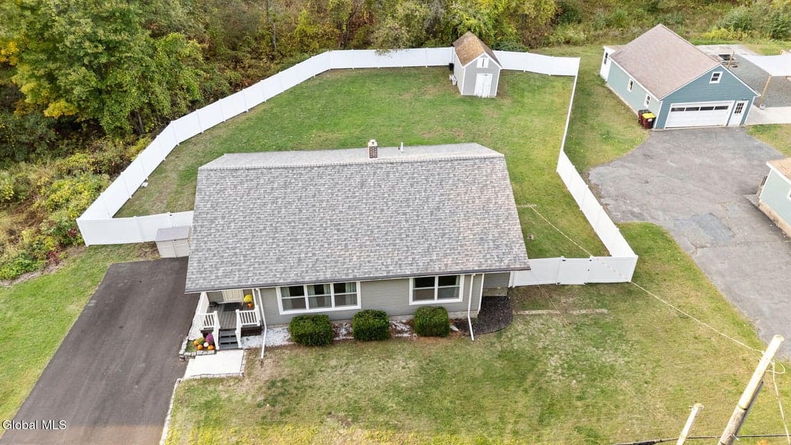 160 Clamsteam Road, photo 2