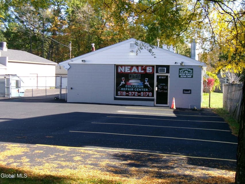 2127 Central Avenue, Colonie, NY, photo 3