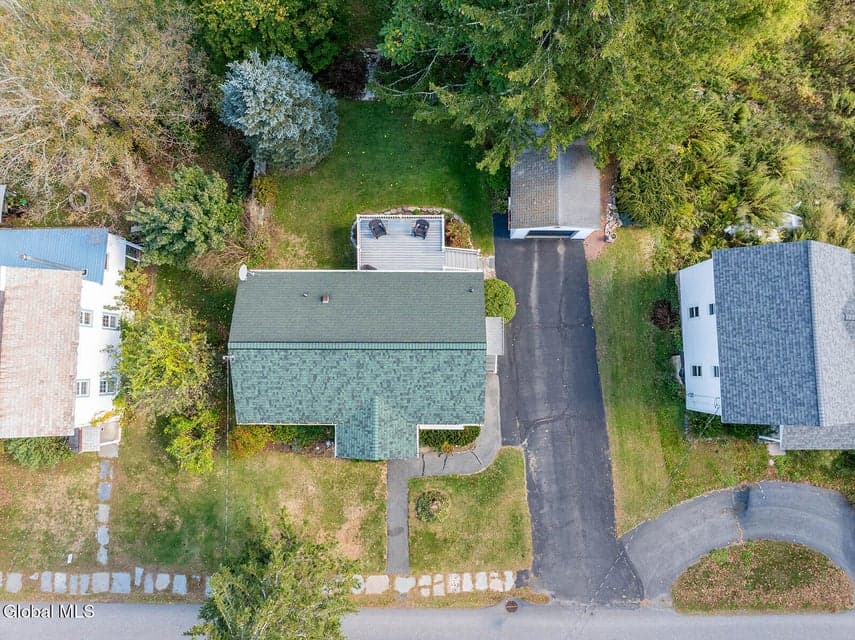 33 South Union Street, photo 5