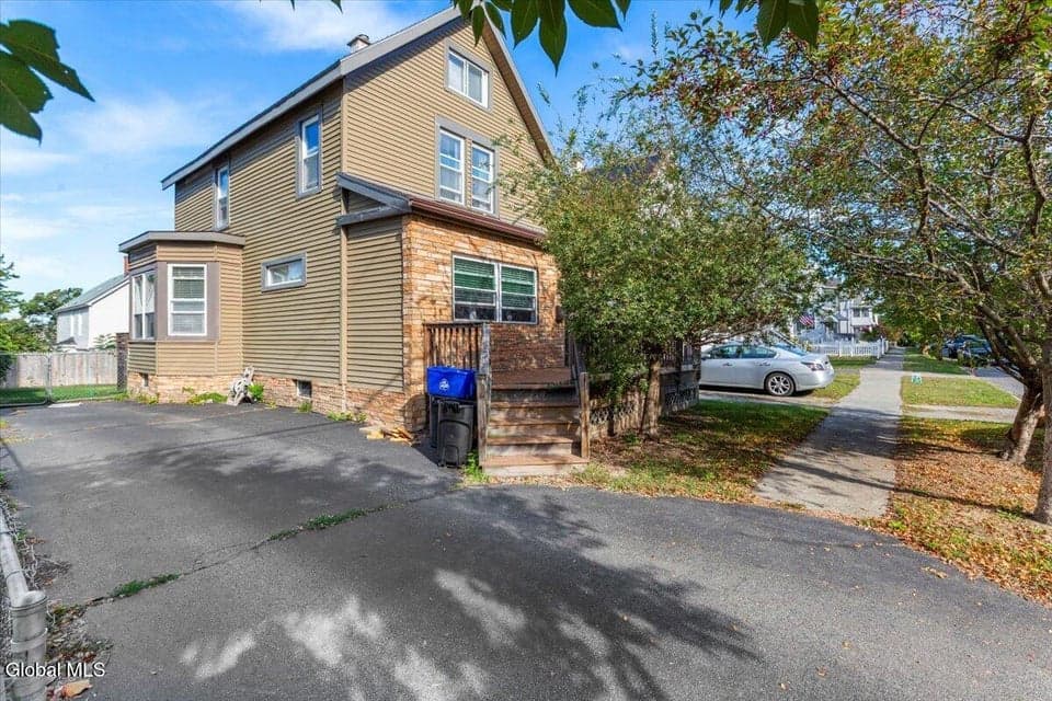 1309 2nd Street, photo 5