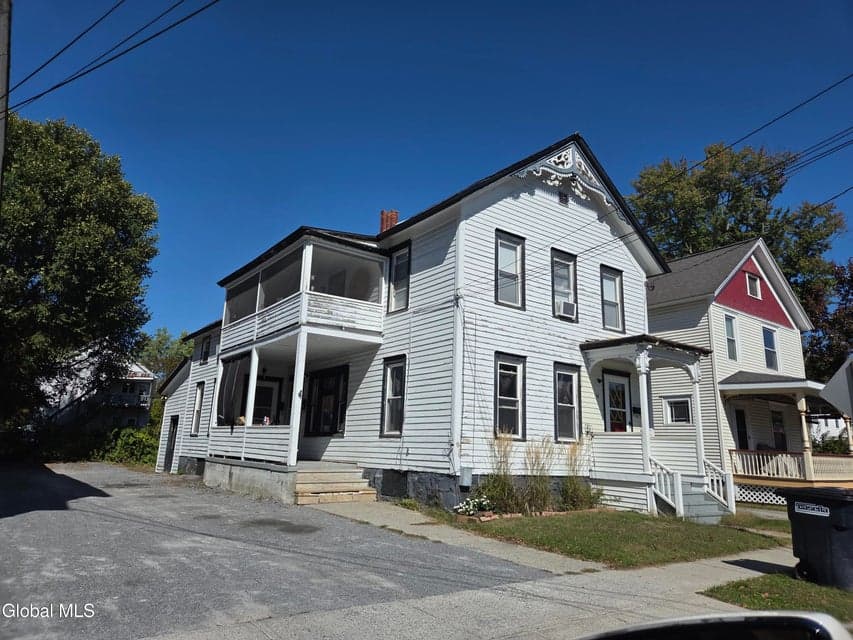14 John Street, photo 1