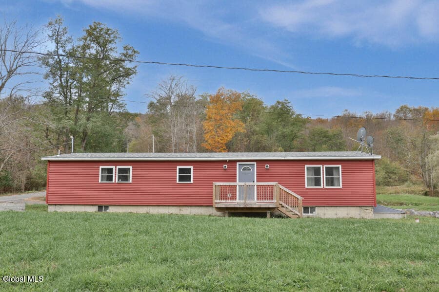 1051 Ravine Road, photo 2