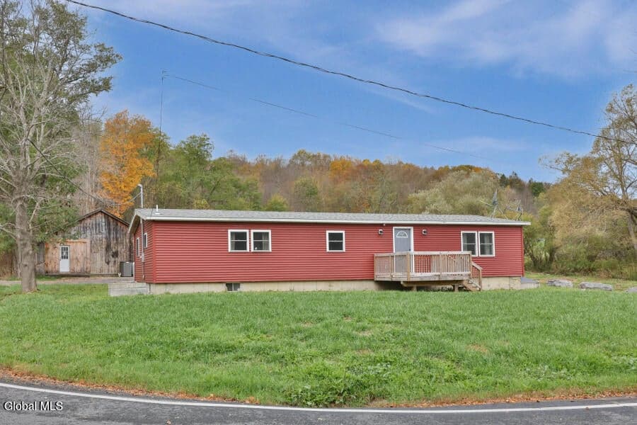 1051 Ravine Road, photo 3