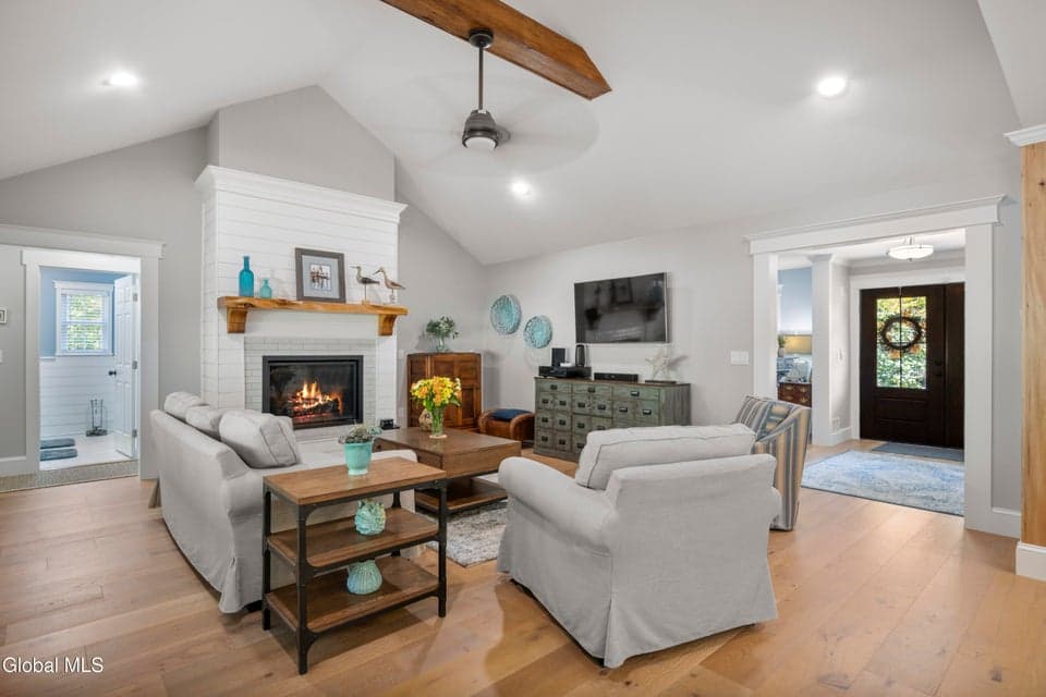 20 Sanford Lane, Kingsbury, NY, photo 4