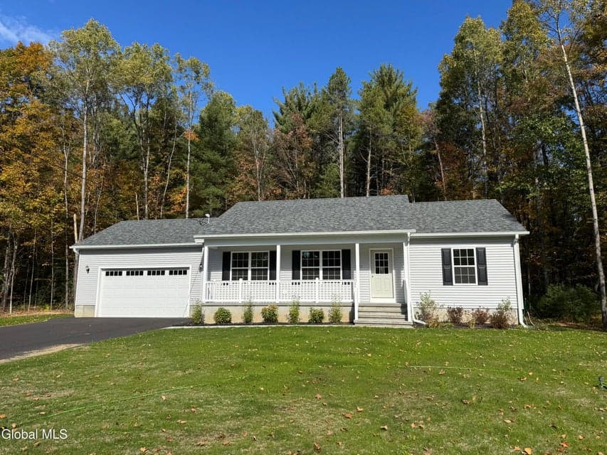 703 Sherman Avenue, photo 1