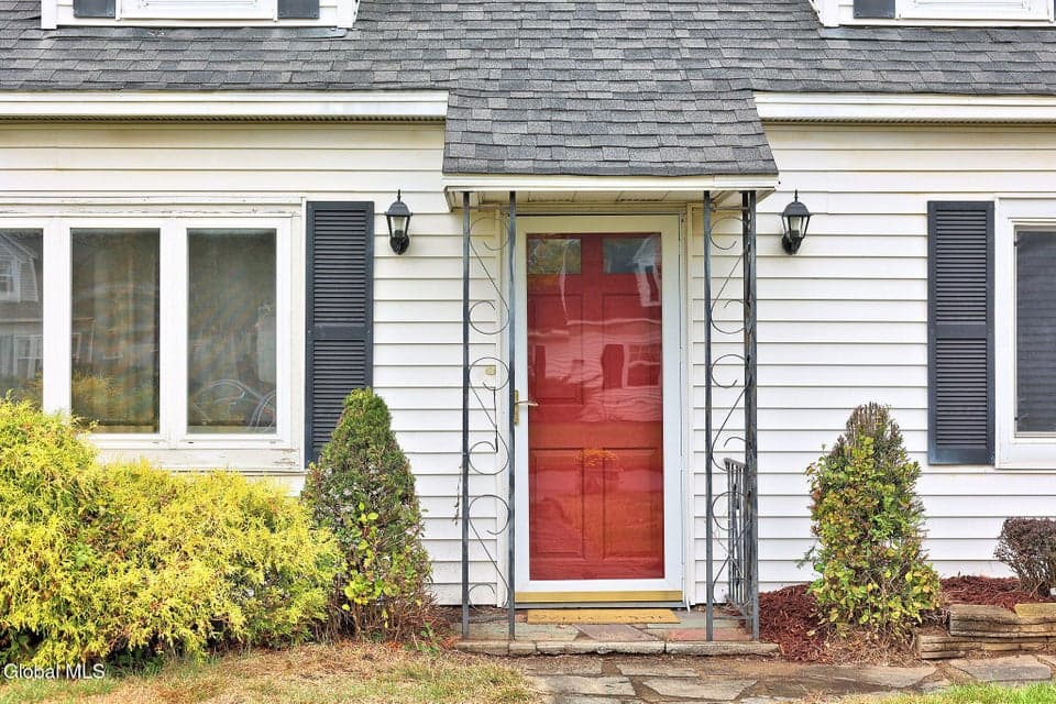 1030 Helen Street, photo 3