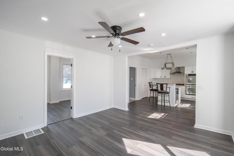 65 Park Avenue, photo 4