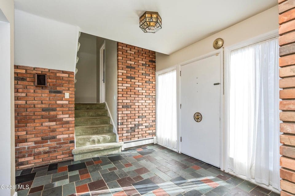 875 Bulls Head Road, photo 4