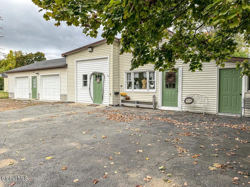 225 Main Street, South Glens Falls, NY, photo 2