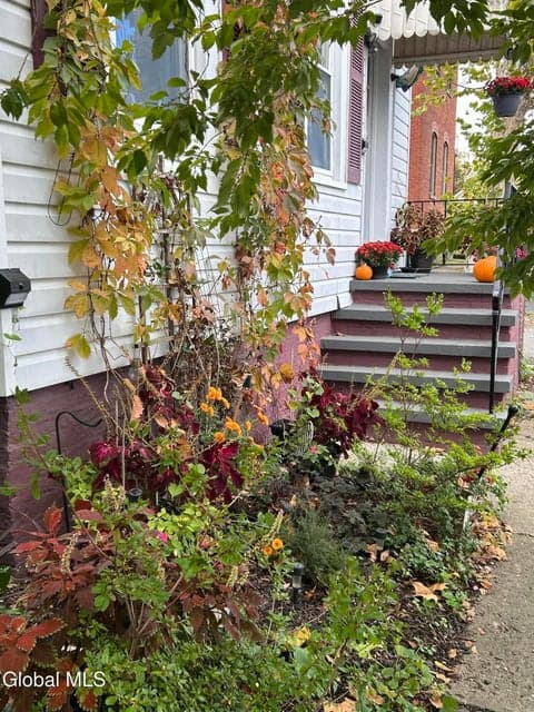 30 111th Street, photo 4