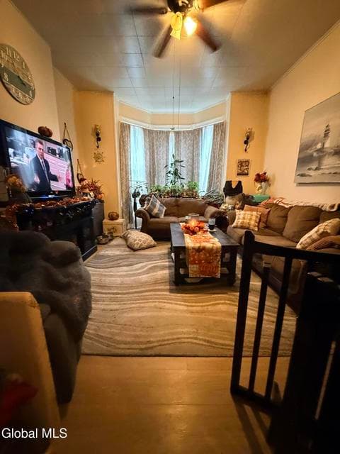 301 2nd Street, photo 2