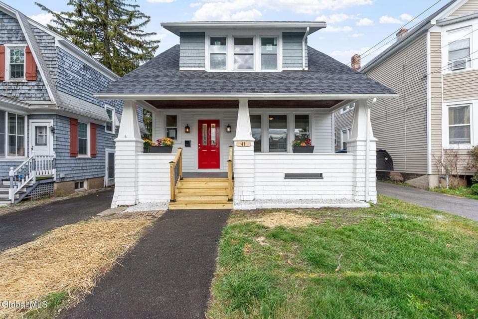 41 109th Street, photo 2