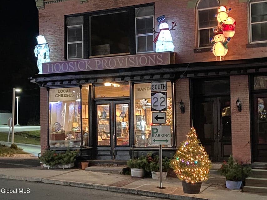15 Church Street, Hoosick Falls, NY, photo 5