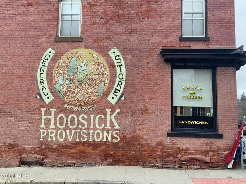 15 Church Street, Hoosick Falls, NY, photo 2