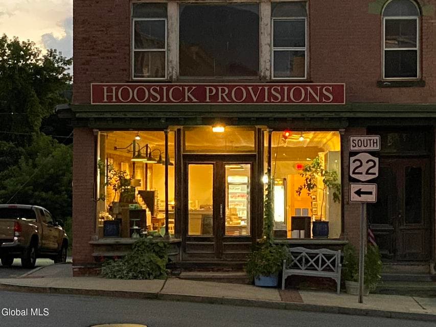 15 Church Street, Hoosick Falls, NY, photo 3