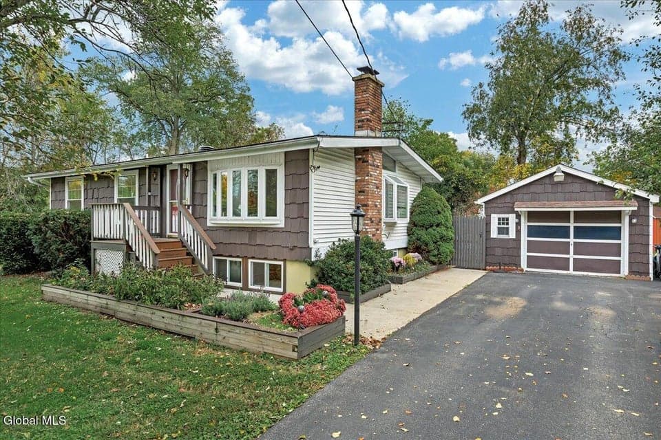 3 Alflo Circle, Glenville, NY, photo 3