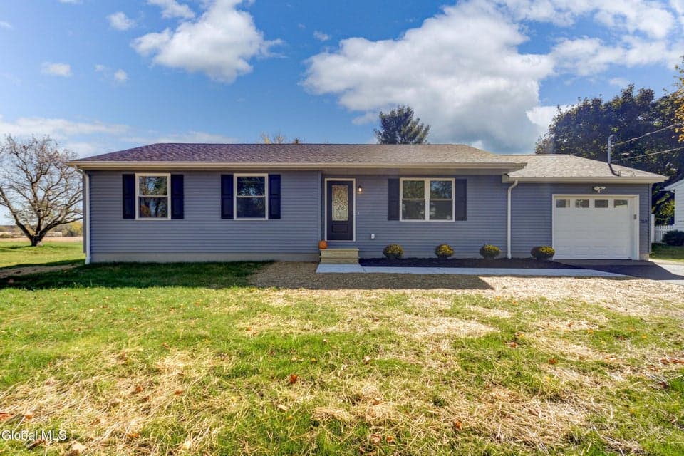 264 County Highway 154, photo 1