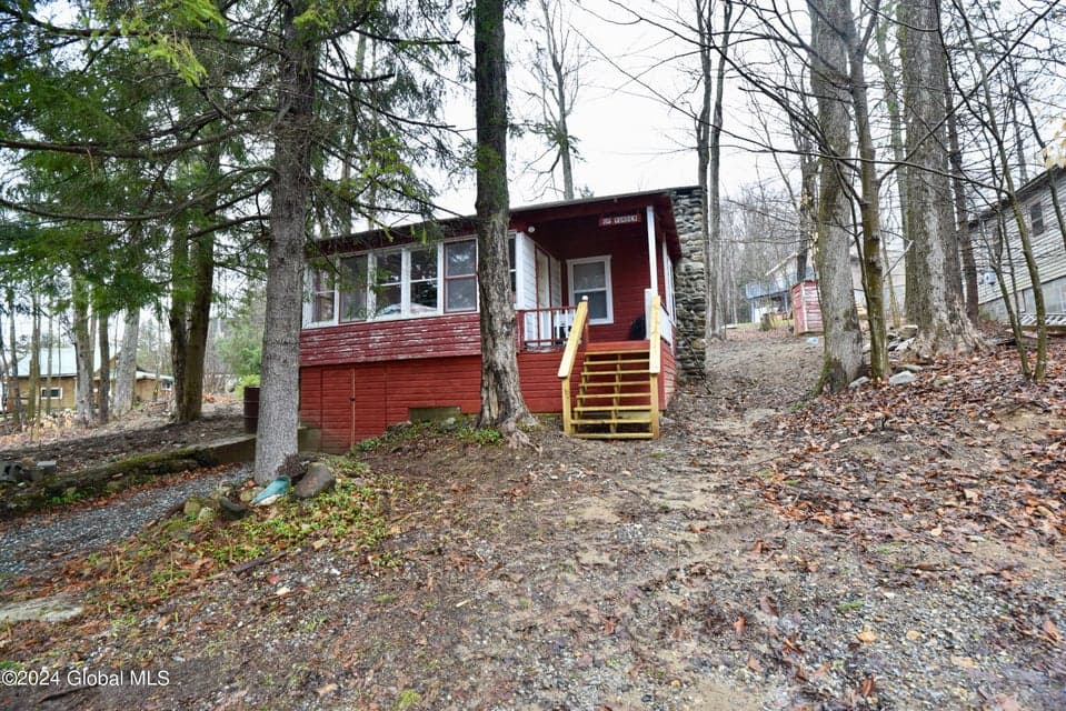 4 Clark Street, Greenfield, NY, photo 4