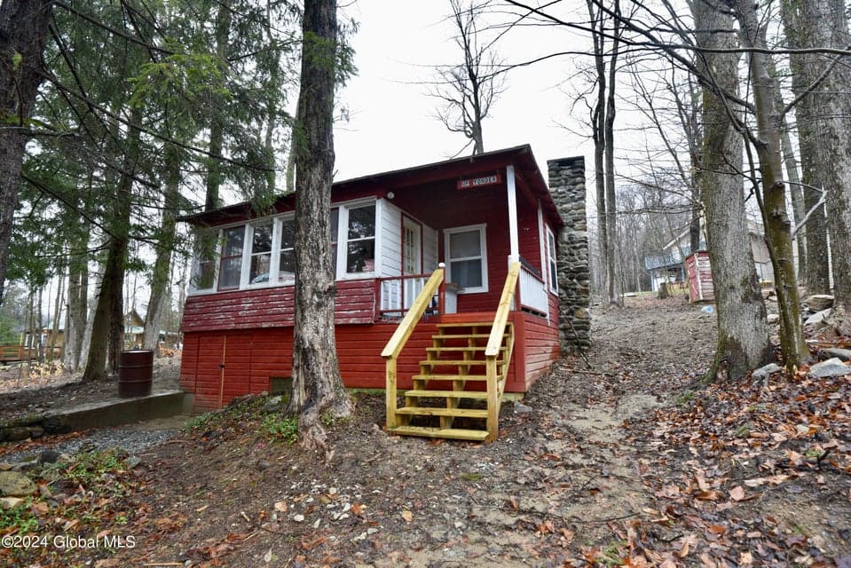 4 Clark Street, Greenfield, NY, photo 5