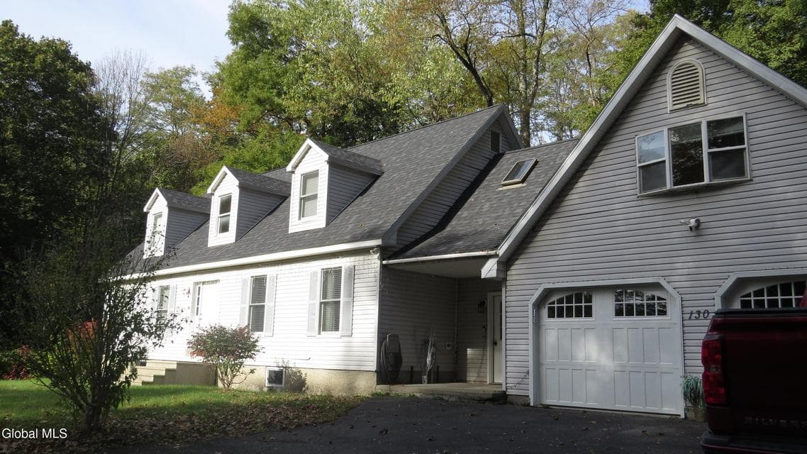 130 Main Street, photo 3