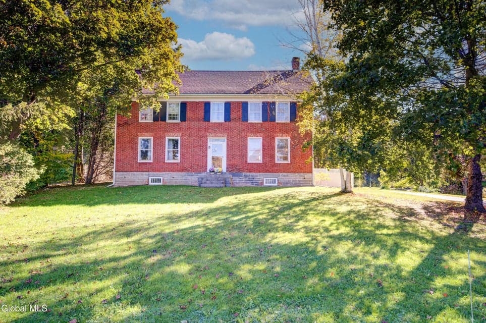 136 Main Street, Schoharie, NY, photo 2