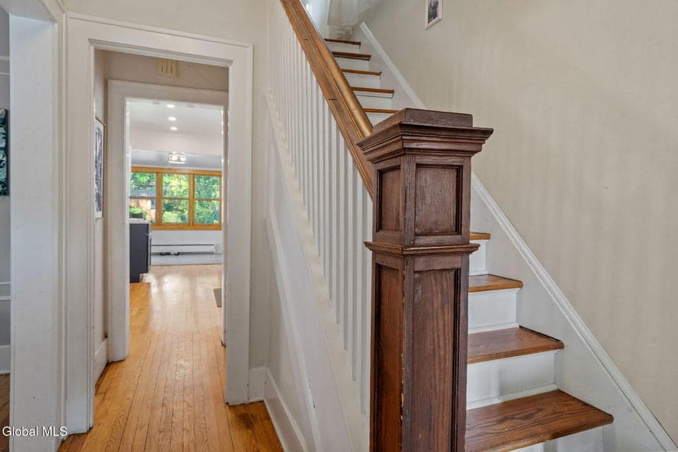 61 Ryckman Avenue, photo 5
