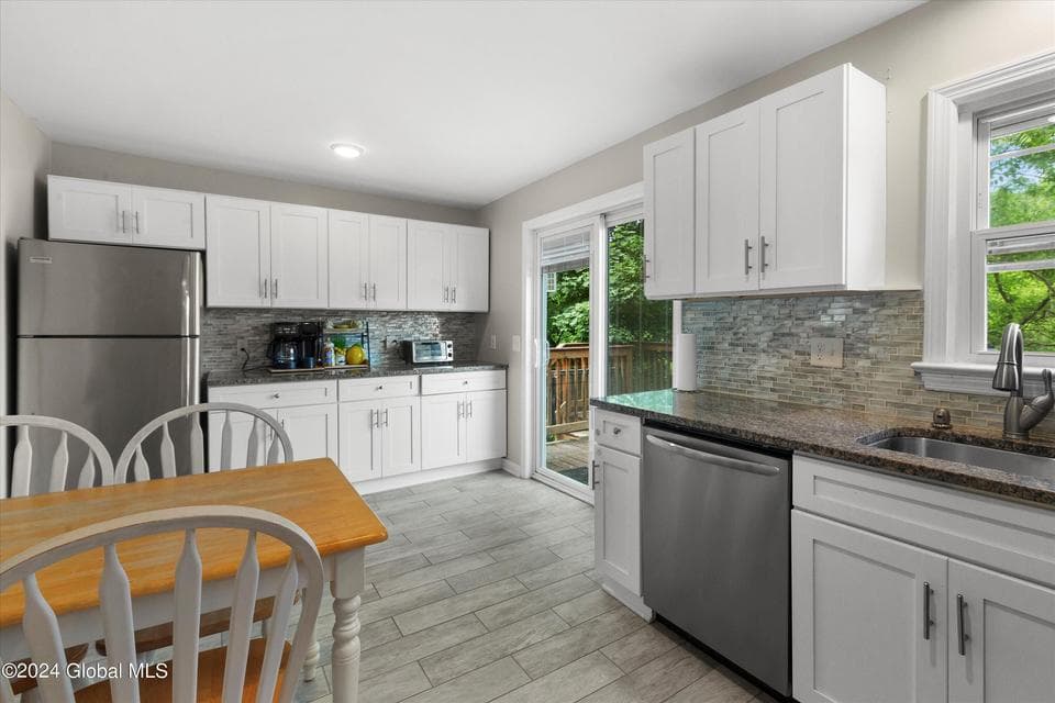 20 Gardner Terrace, photo 4