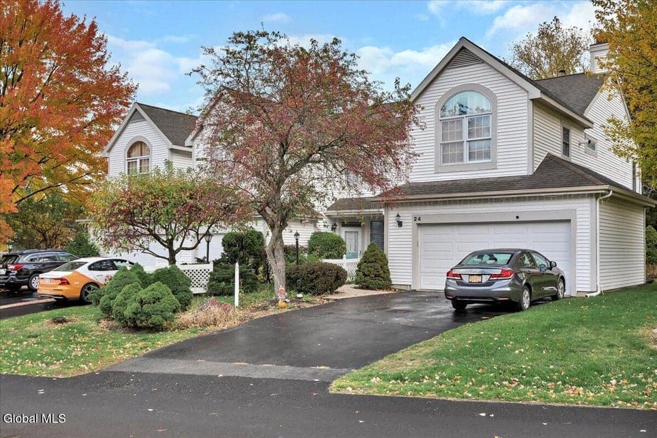 26 Malibu Hill, photo 2
