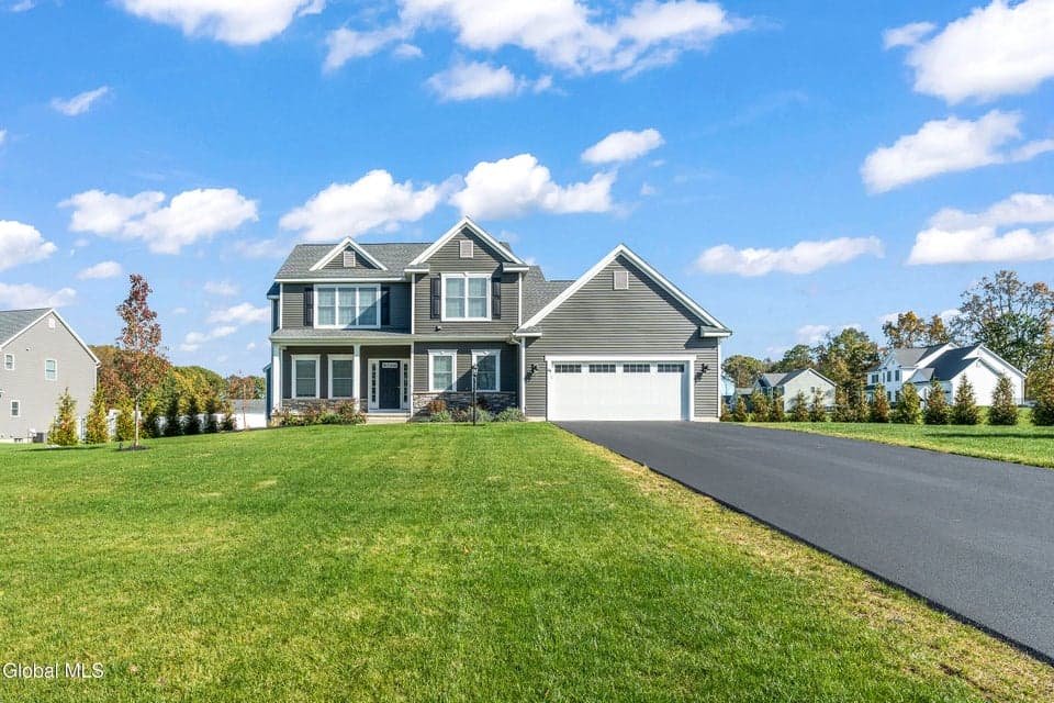 46 Mallory Way, photo 1