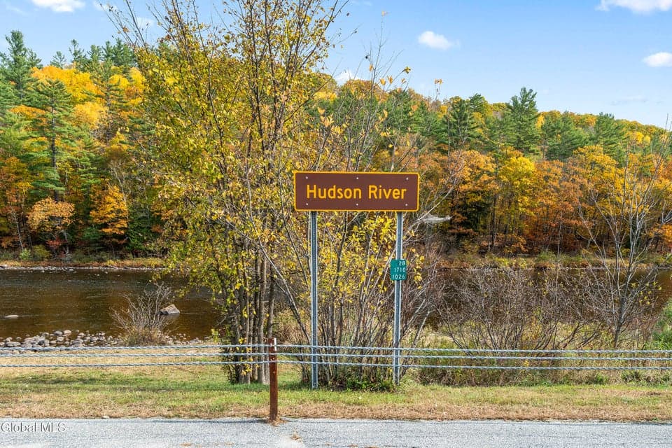4109 State Route 28, photo 2