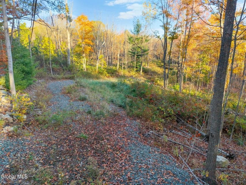 138 Old Road, photo 3