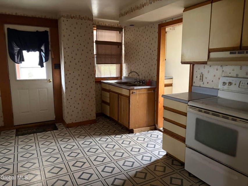 11 Gilmore Street, photo 2