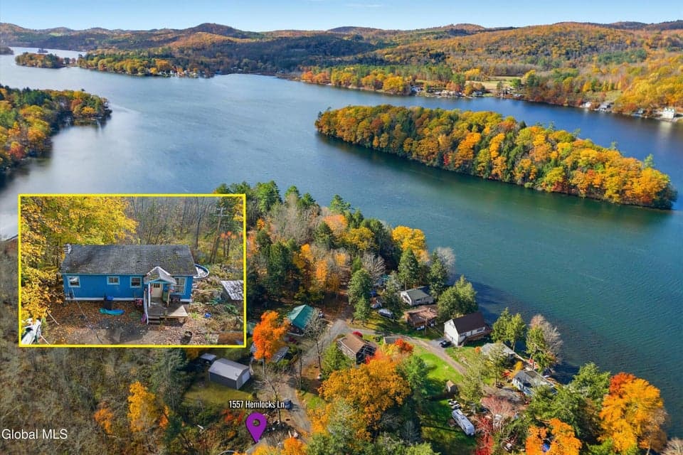 1557 Hemlocks Lane, Argyle, NY, photo 1